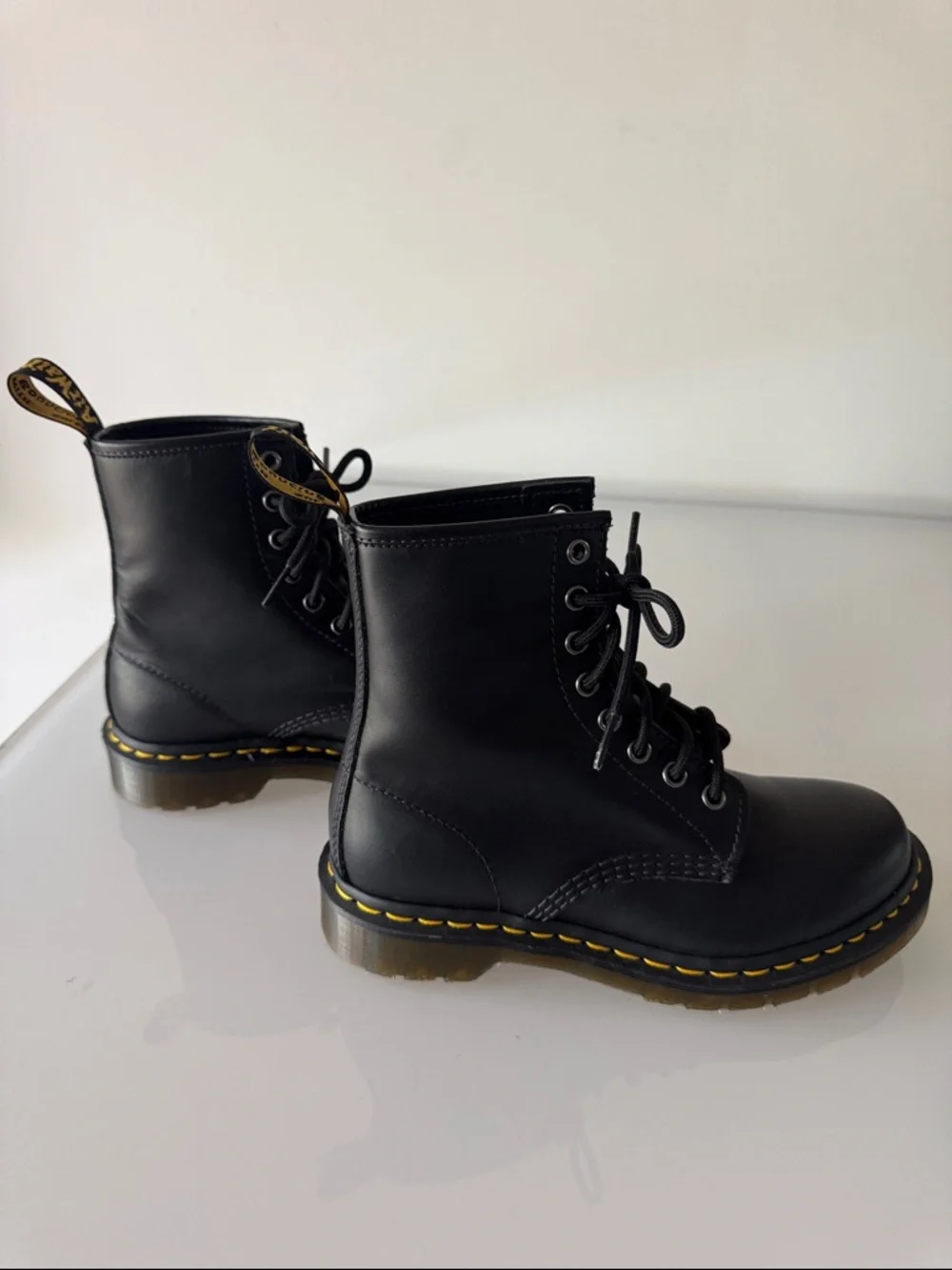 Dr. Martens 1460 Lace Up Boots Black Smooth Leather Size 6 - Picture 9 of 13